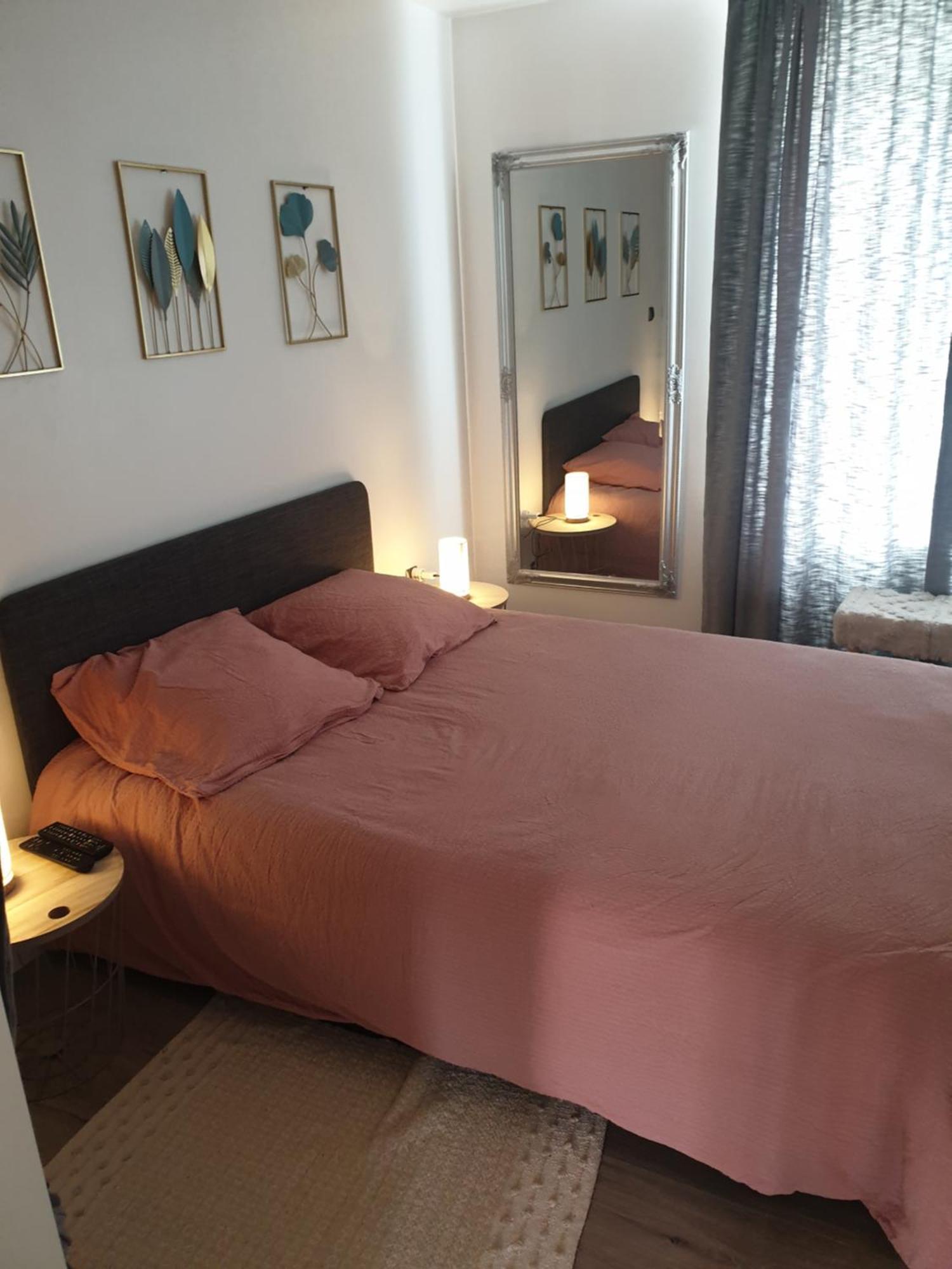 Apartamento L'Hirondelle Pre-en-Pail-Saint-Samson Exterior foto