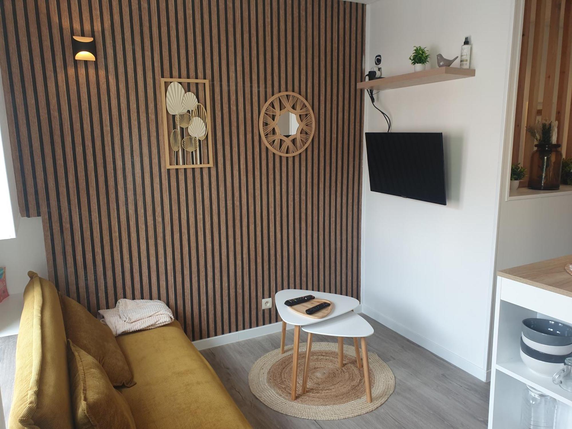 Apartamento L'Hirondelle Pre-en-Pail-Saint-Samson Exterior foto